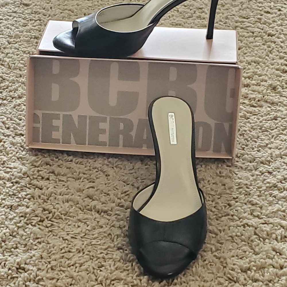 BCBG Slip ons